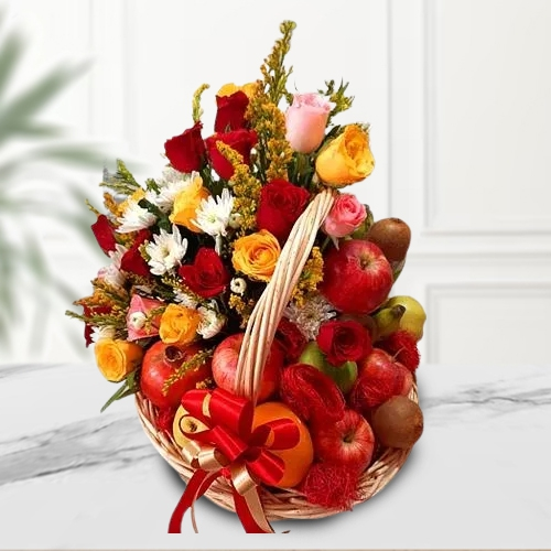 Market Fresh Fruits n Flowers Gift Basket