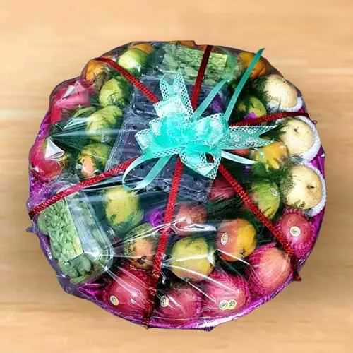 Farm-Fresh Seasonal Fruits Basket