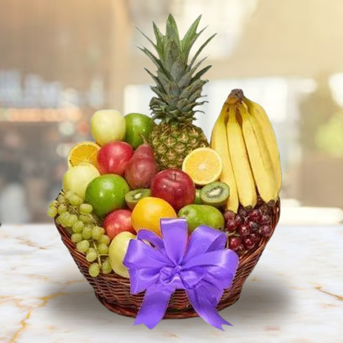 Exquisite Fresh Fruits Basket