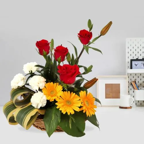 Shop Fresh Seasonal Flowers Basket Online 