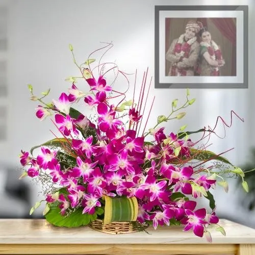 Order Fabulous Orchids Bouquet in a Basket for Mom