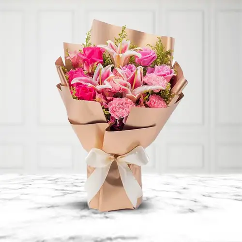 Ship Seasonal Flower Bouquets with Ferrero Rocher Chocolates