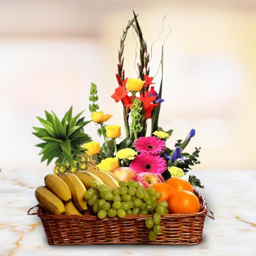 Premium Fruits Basket with Seasonal Flowers