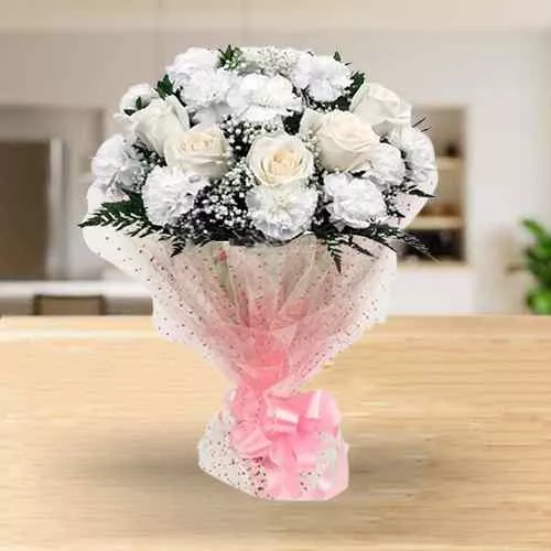 Send a Bouquet of White Roses N Carnations Online