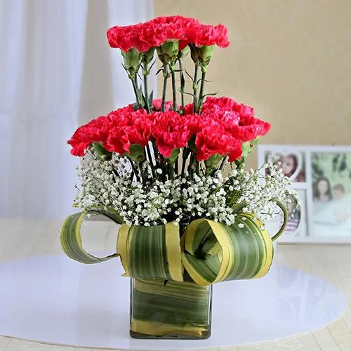 Dual Step Pink Carnations in Vase