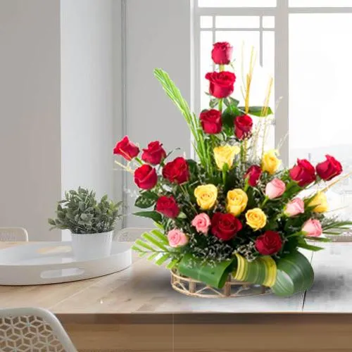 Deliver Mixed Roses Arrangement 