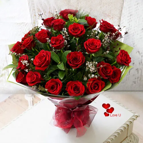 Buy Hand Bunch of Dutch Roses Online