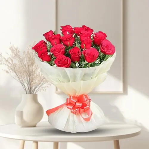 18 Exclusive Dutch Red Roses  Bouquet Nicely Wrapped