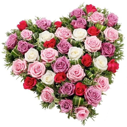 Gift Online Mixed Roses in Heart Shape Arrangement