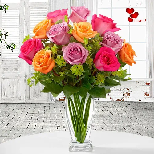 Book Mixed Roses in a Vase for V-Day