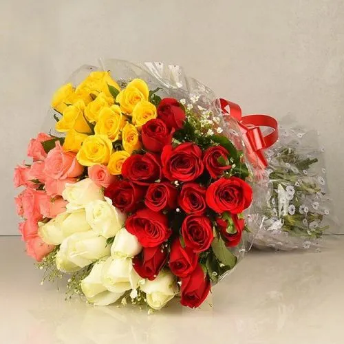 Rose Day Gift of Mixed Roses Bouquet