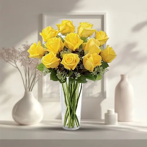 Send Assemble of Yellow Roses in a Glass Vase