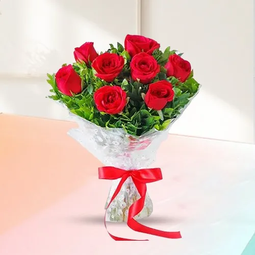Eye Catching Bouquet of Red Roses