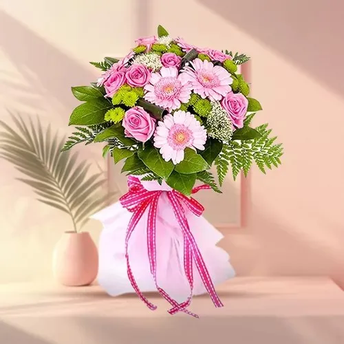 Stylish Gerberas N Roses Arrangement