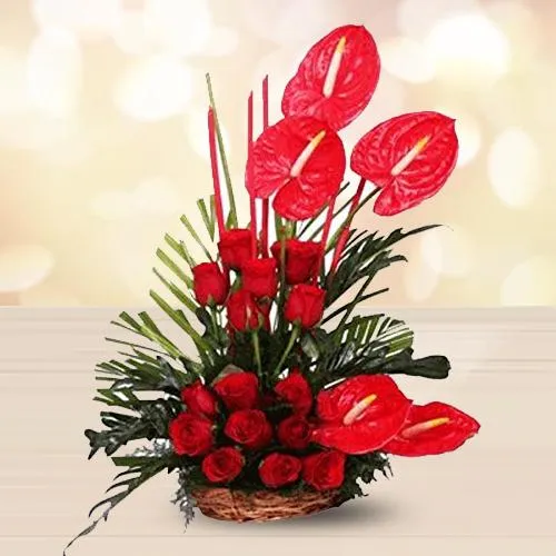 Order for Attractive Red Flowers Arrangement