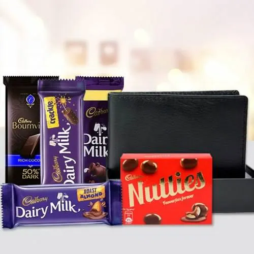 Elegant Mens Leather Wallet with Assorted Cadbury Chocolates
