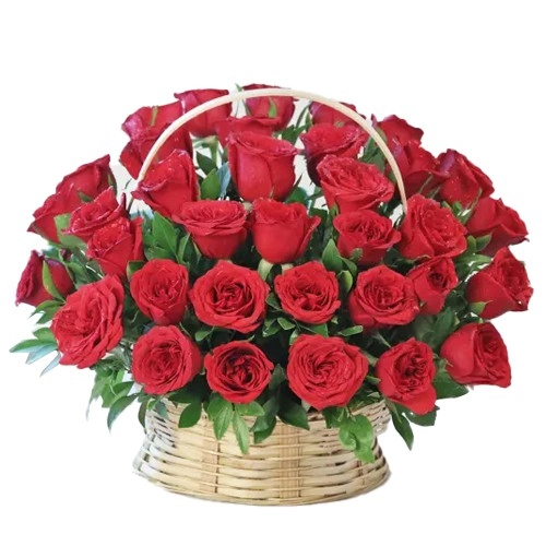 15 Exclusive Dutch Red Roses in Cane Basket