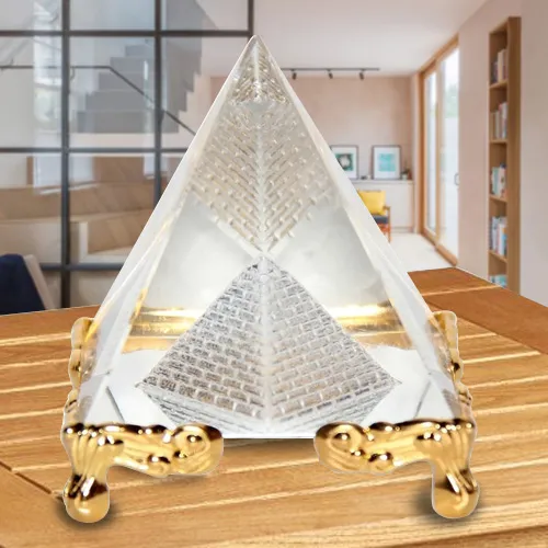 Deliver Pyramid With Golden Stand 