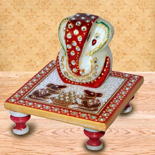 Auspicious marbel designer ganesh with chowki