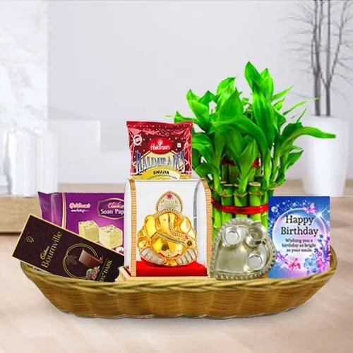 Marvelous Birthday Gift Hamper for Him