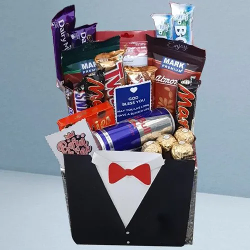 Dazzling Gift of Love Gourmet Hamper for Men