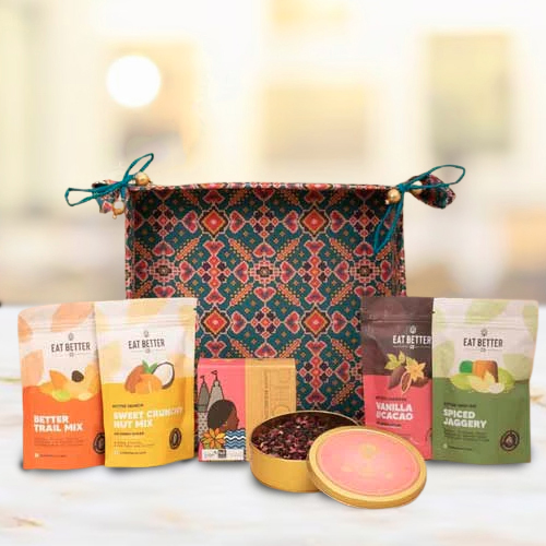 Unique Patola Art Decorative Gift Hamper