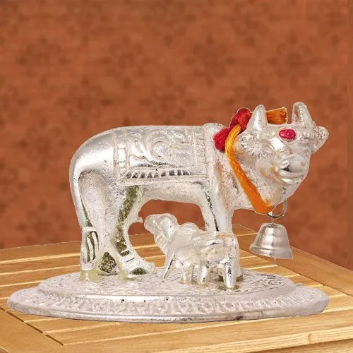 Auspicious Kamdhenu Cow N Calf Idol for Pooja Mandir