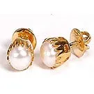 22 K Gold Earring with Pearls