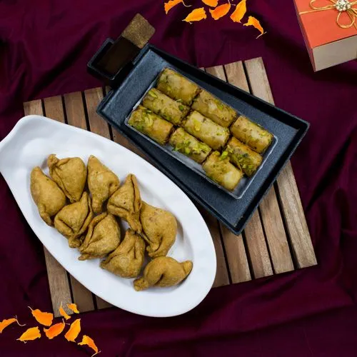 Send Roll Baklava with Haldiram Mini Samosa