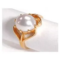 Ring with Cute Pearl 
