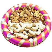 250 grams Cashews  and 250 grams Walnuts