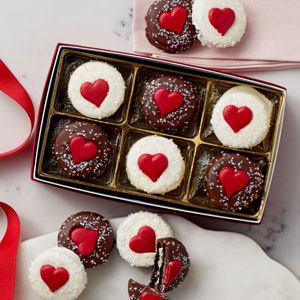 Send Chocolates for Valentine in India